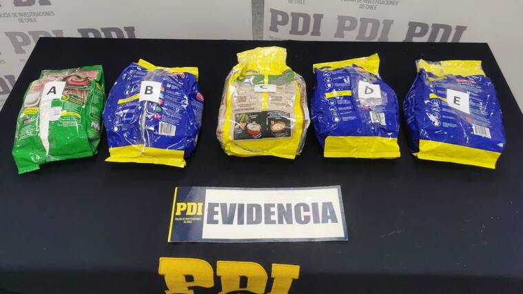 PDI, tráfico de drogas, 14 kilos de cocaína, Bélgica, droga en bolsas de leche, banda trasnacional
