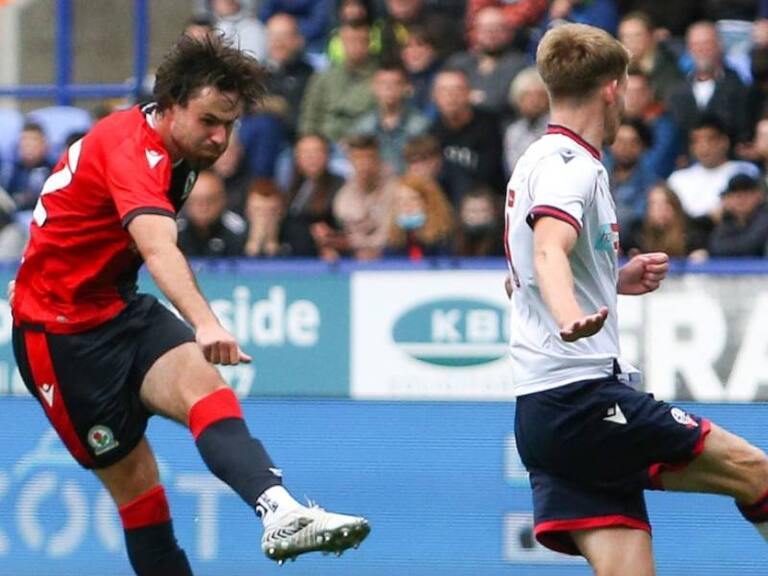 Brereton encendido tras anotar un doblete en Inglaterra: «Genial tener más minutos en la cancha»