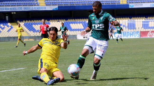 01 DE FEBRERO DE 2020/CONCEPCIONJuan Abarca (i), durante el partido valido por la fecha 2 del Campeonato AFP PlanVital 2020, entre Universidad de Concepcion y Santiago Wanderers, disputado en el Estadio Ester Roa Rebolledo.
FOTO: DANIEL PINO/AGENCIAUNO