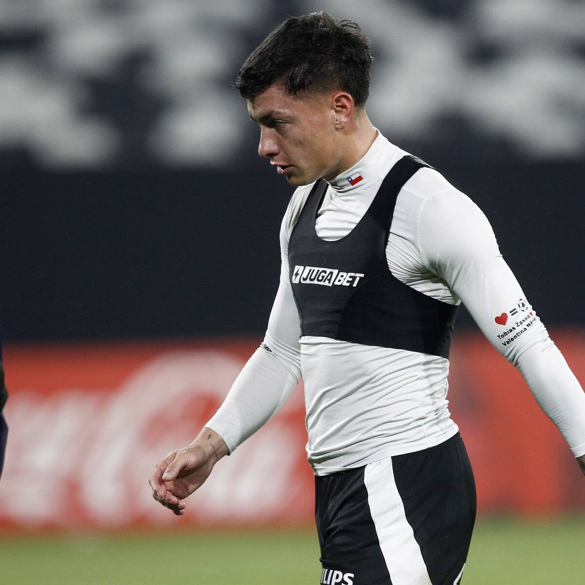 Cristián Zavala llega a acuerdo y se va de Colo Colo: seguirá jugando en Primera División