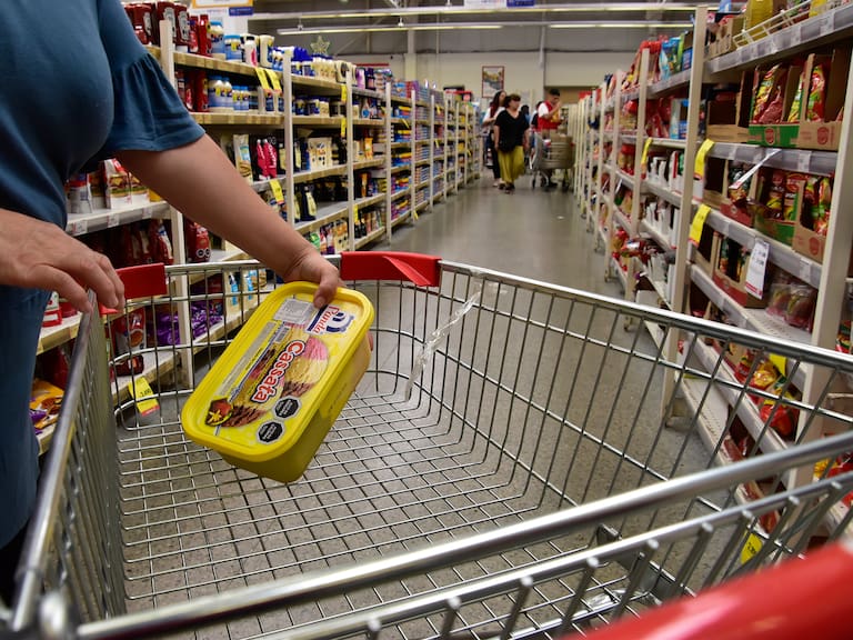 Horario de Supermercados: ¿Cuándo vuelven a abrir las cadenas tras la celebración de Año Nuevo en Chile?