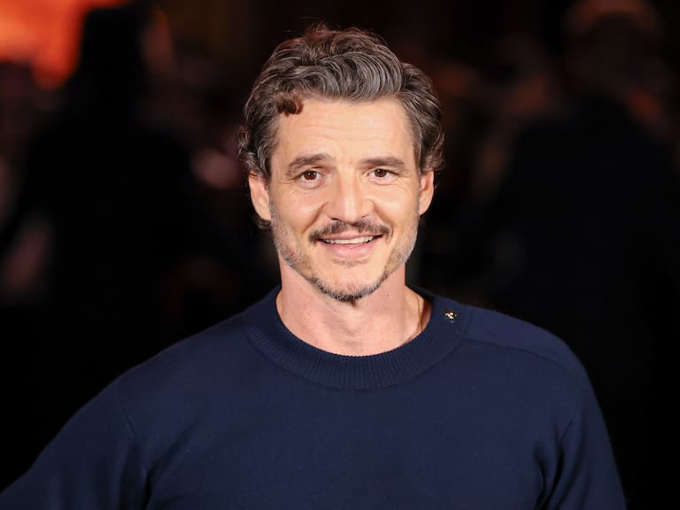 PARIS, FRANCE - OCTOBER 06: (EDITORIAL USE ONLY - For Non-Editorial use please seek approval from Fashion House) Pedro Pascal attends the Chanel Womenswear Spring/Summer 2026 show as part of Paris Fashion Week on October 06, 2025 in Paris, France. (Photo by Stephane Cardinale - Corbis/Corbis via Getty Images)