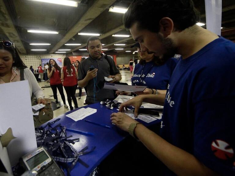 Teletón 2022: Cajas auxiliares están dispuestas en 23 estaciones del Metro de Santiago desde este viernes