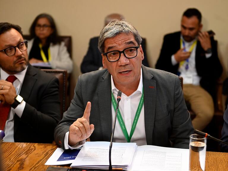 Gonzalo Durán defiende el rol de la Delegación Presidencial de la RM ante el informe de Conmebol por el cancelado Colo Colo-Fortaleza