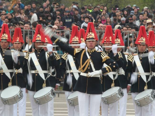 Efectivos de las fuerzas armadas en la Parada Militar 2023 / Foto: Agencia Uno