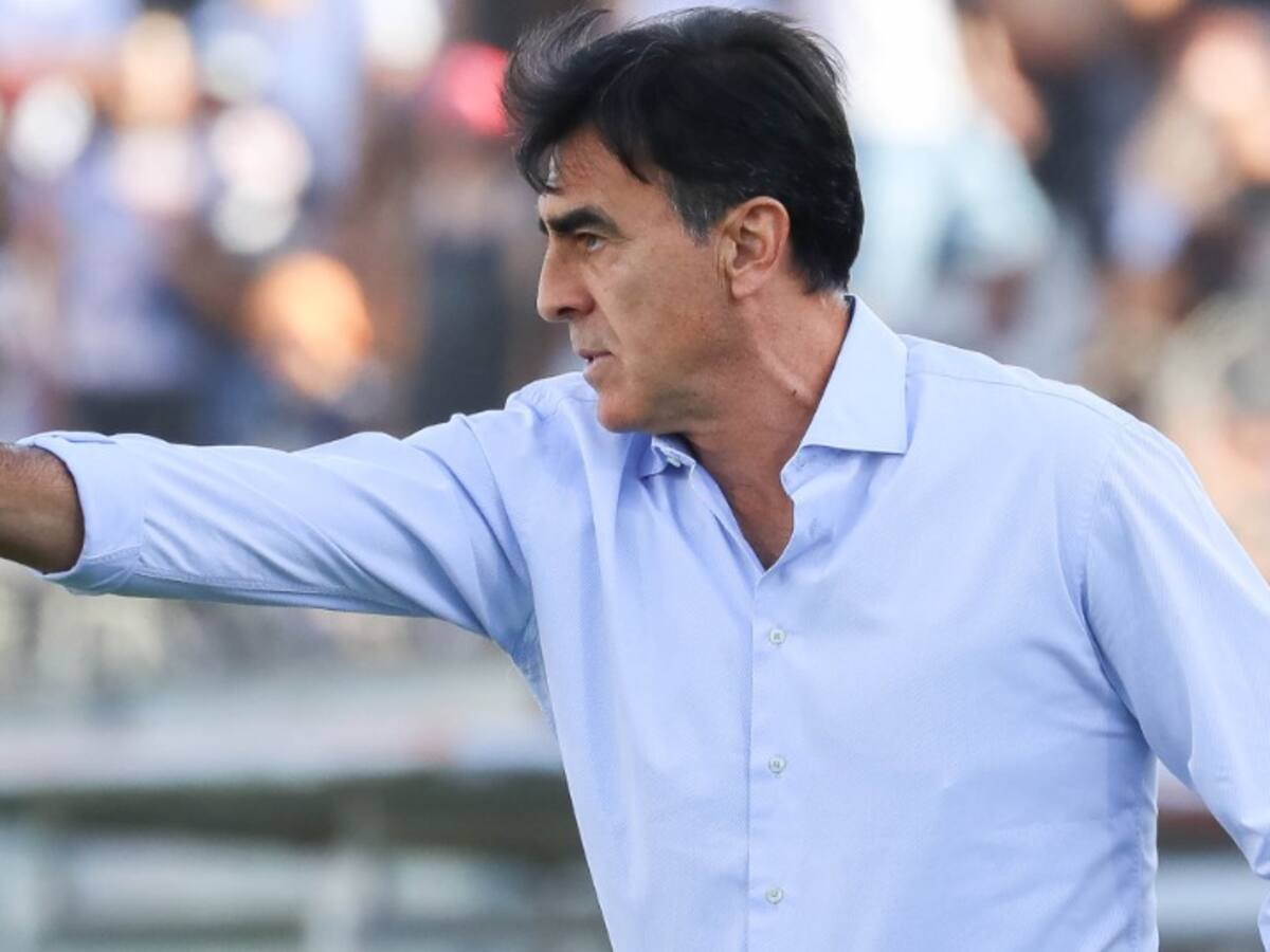 Gustavo Quinteros considera a Jordhy Thompson para el clásico: «Es un chico que se ganó el lugar con trabajo y dedicación»