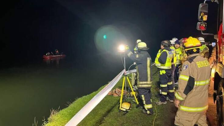Dos personas mueren en La Unión tras caer con vehículo al Río Bueno