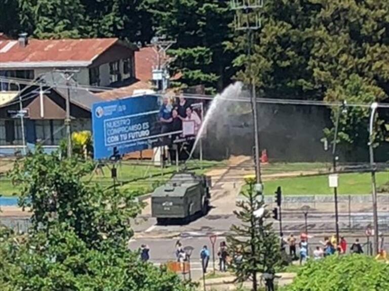 Estudiantes denuncian violenta represión en campus de la U. Católica de Temuco