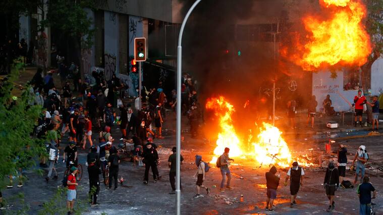 Gobierno llamó a condenar la violencia tras conmemoración del 18 de octubre