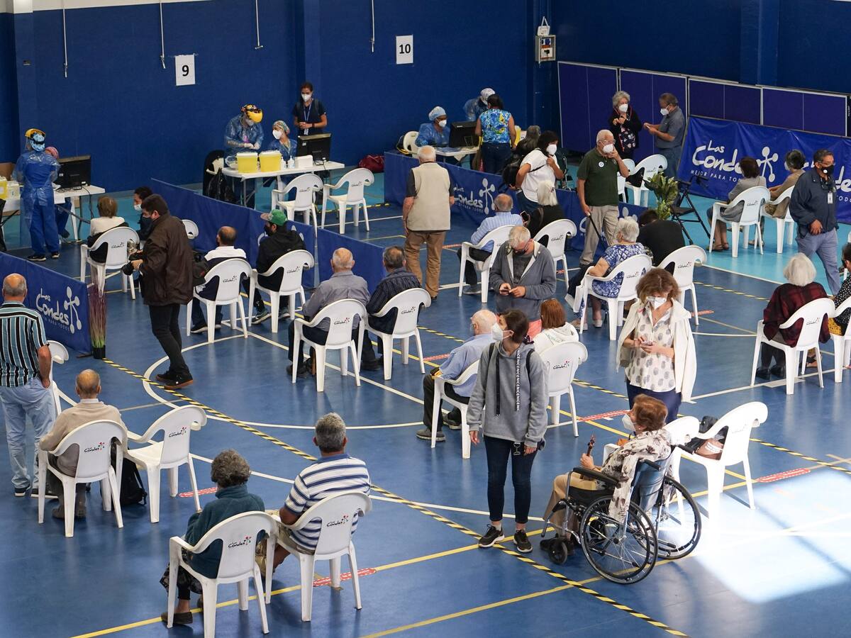 Gobierno calificó como positivo el proceso de vacunación contra el coronavirus durante el primer balance