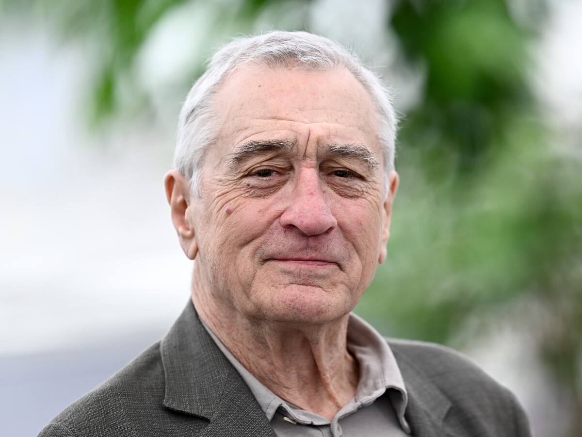 Llegó a Robert De Niro mediante una “estafa”, lo echaron de su oficina y hoy es una estrella de Hollywood