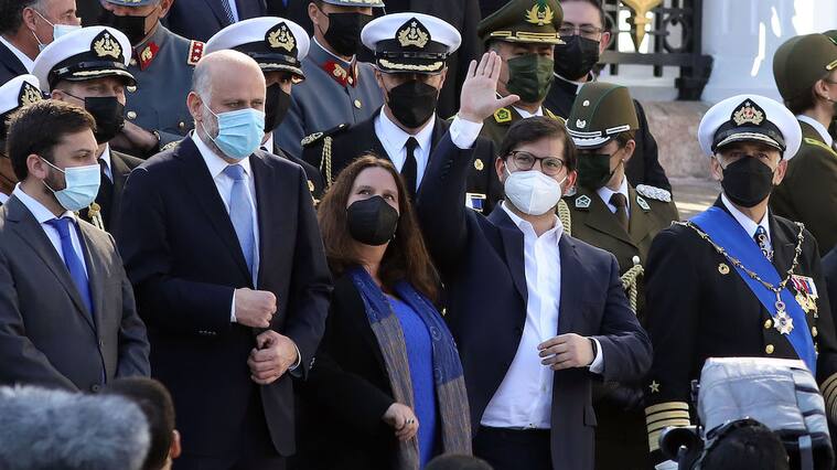 Comandante en jefe de la Armada por dichos de exalmirante