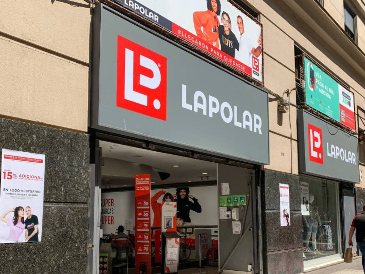 Condenan a exejecutivos de La Polar a pagar 100 Millones de dólares por caso de repactaciones unilaterales