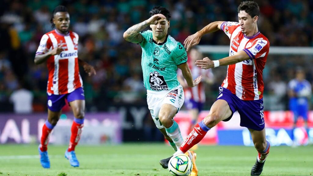 Víctor Dávila anota en la eliminación del León de la Liguilla de la Liga MX