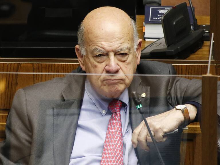 03 DE AGOSTO DE 2022/VALPARAISOEl senador José Miguel Insulza, durante la Sesión de Sala del Senado.
FOTO: LEONARDO RUBILAR CHANDIA/AGENCIAUNO