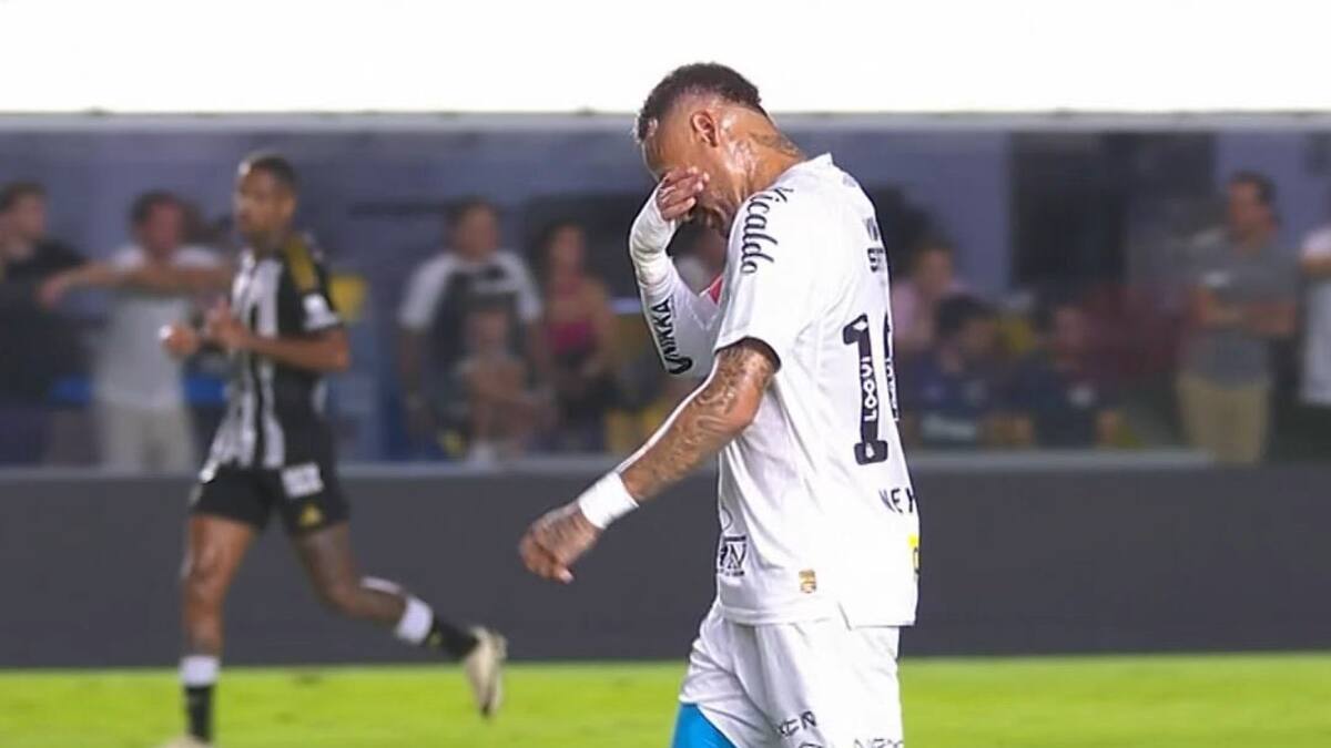 No hay caso: Neymar se vuelve a lesionar en Santos y dejó la cancha llorando