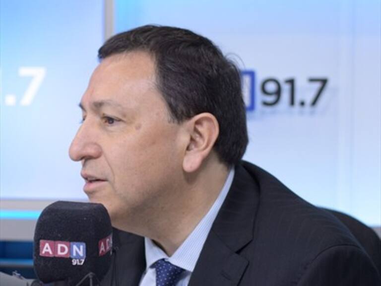 Director de Fonasa explicó cómo funcionará descuento de 2.700 medicamentos en RM y O’Higgins