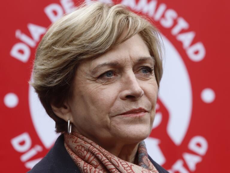 Alcaldesa Matthei pone paños fríos a carrera presidencial: “Estamos en otra y falta tanto tiempo”