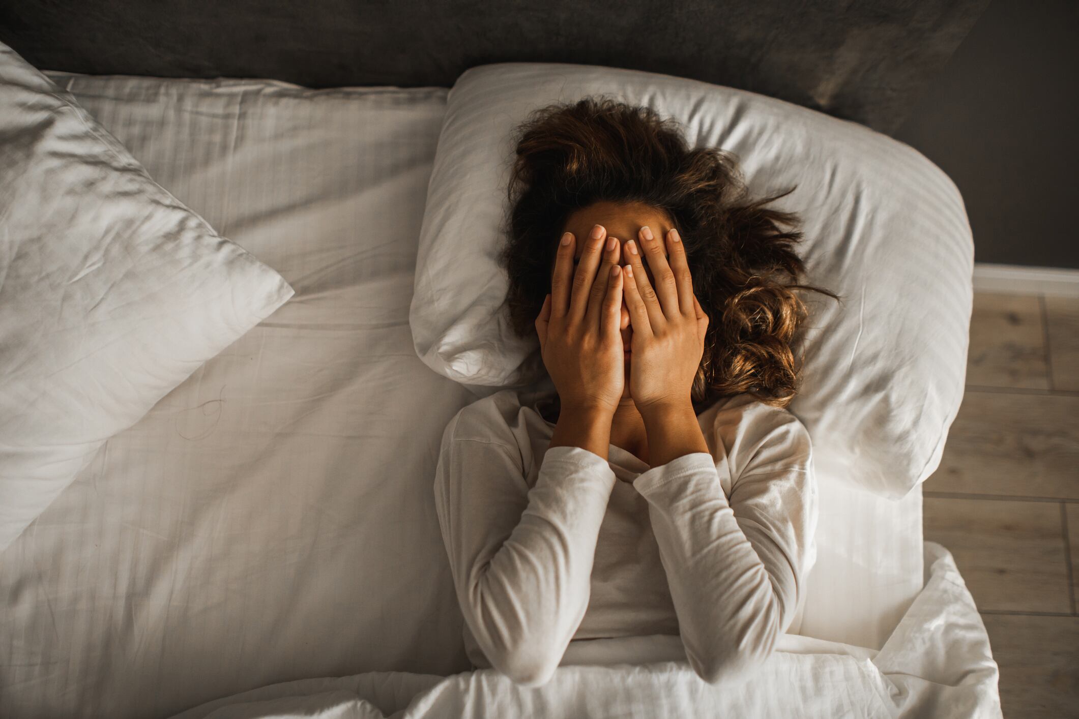 ¿Qué es la temida parálisis del sueño y por qué causa ocurre? Esto dicen los expertos