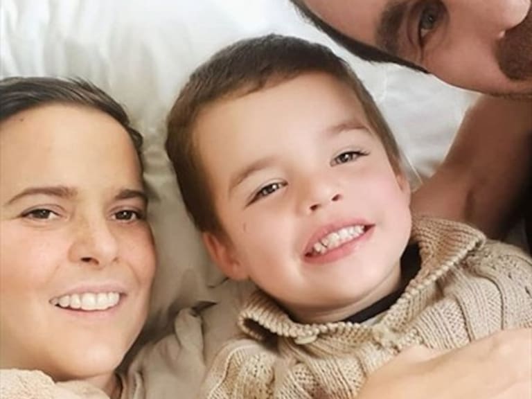 Esposo de Javiera Suárez y su reflexión: Duele despertar en la mañana para confirmar que ya no estás