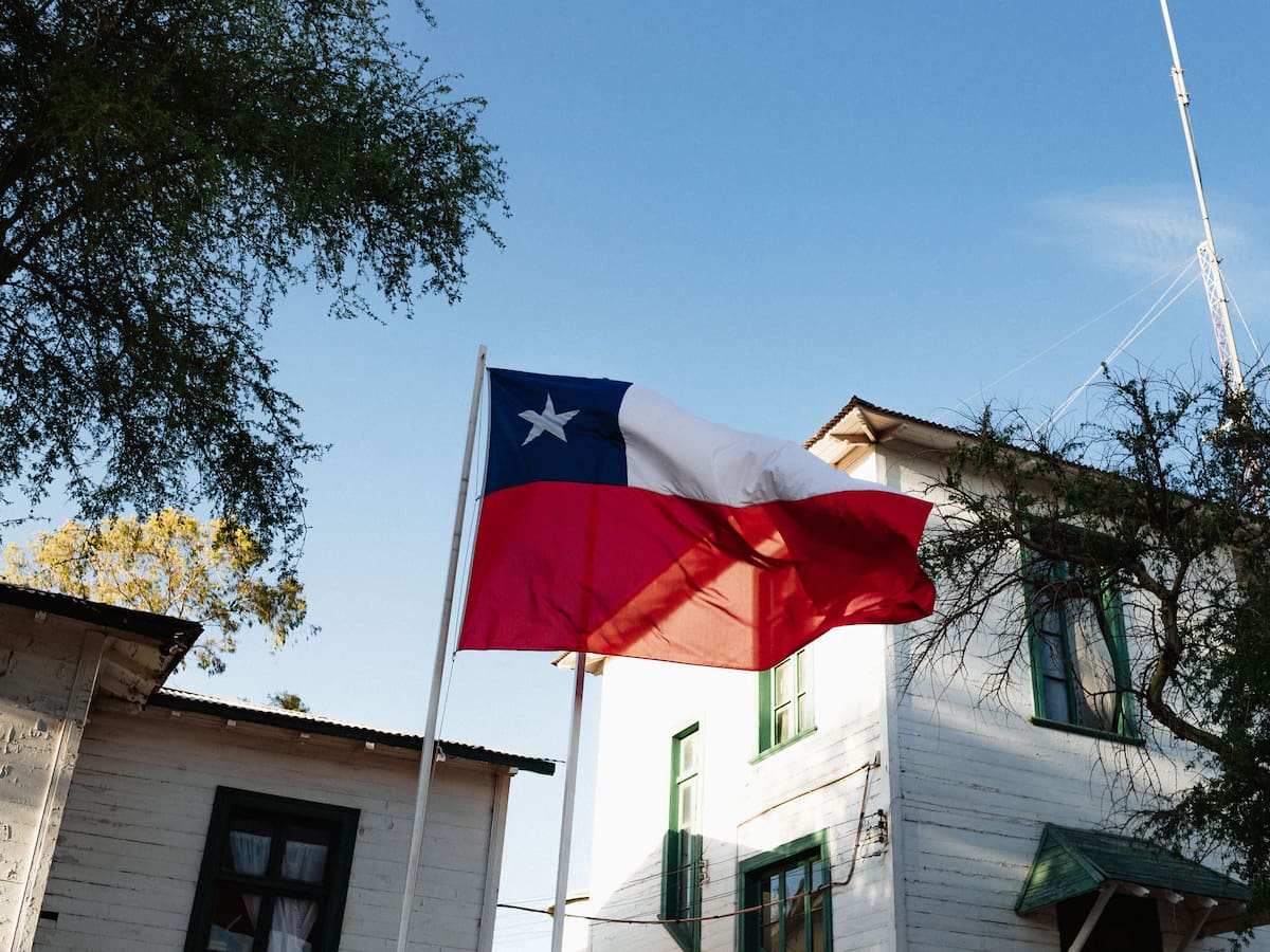 Esta es la forma correcta de colocar la bandera durante las Fiestas Patrias 2024 en Chile