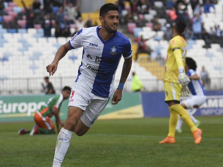 Tobías Figueroa y la opción de fichar en la U: «Lo analizaremos, trataremos de tomar la mejor decisión»