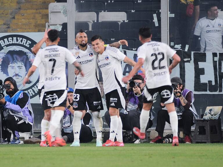 Con un mediocampo inédito: la formación de Colo Colo para enfrentar a Atlético Bucaramanga en Copa Libertadores