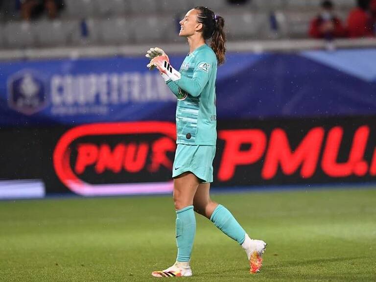 «Que lindo es el fútbol»: Christiane Endler publicó emotiva reflexión tras perder la Copa Femenina de Francia