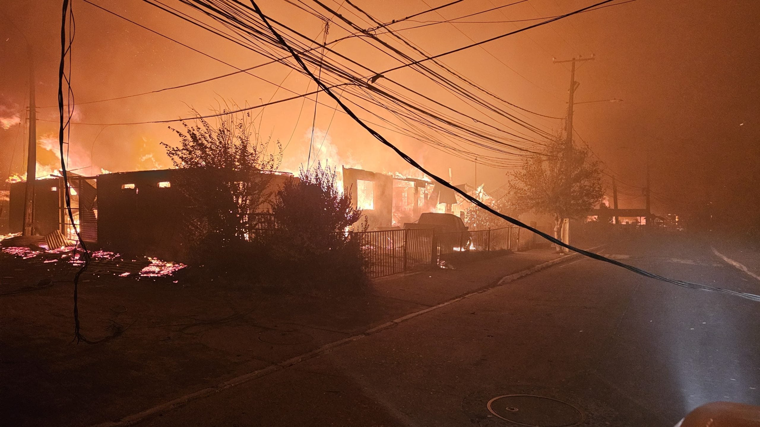 Jugador de ‘La U’ perdió su hogar por los incendios en la región del Biobío: compañeros piden ayuda en redes sociales