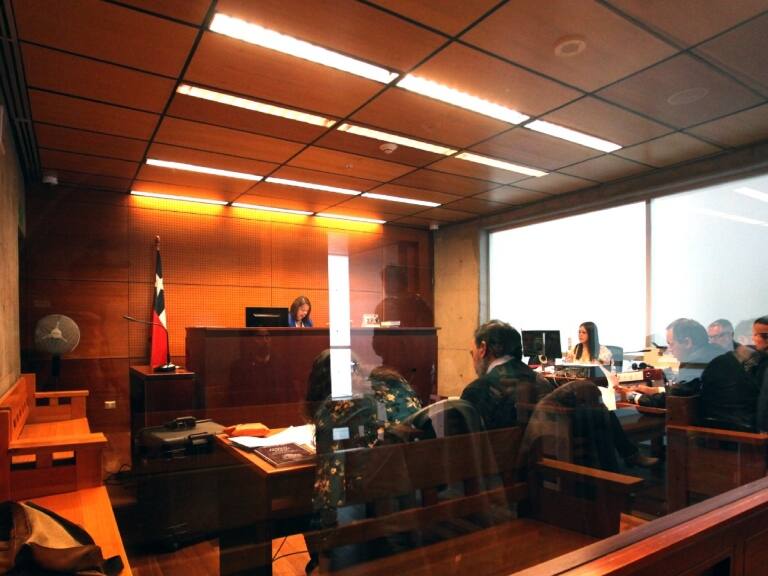 Causó la muerte de su cónyuge: hombre queda con arresto domiciliario total por manejar bajo los efectos de las drogas en Curicó