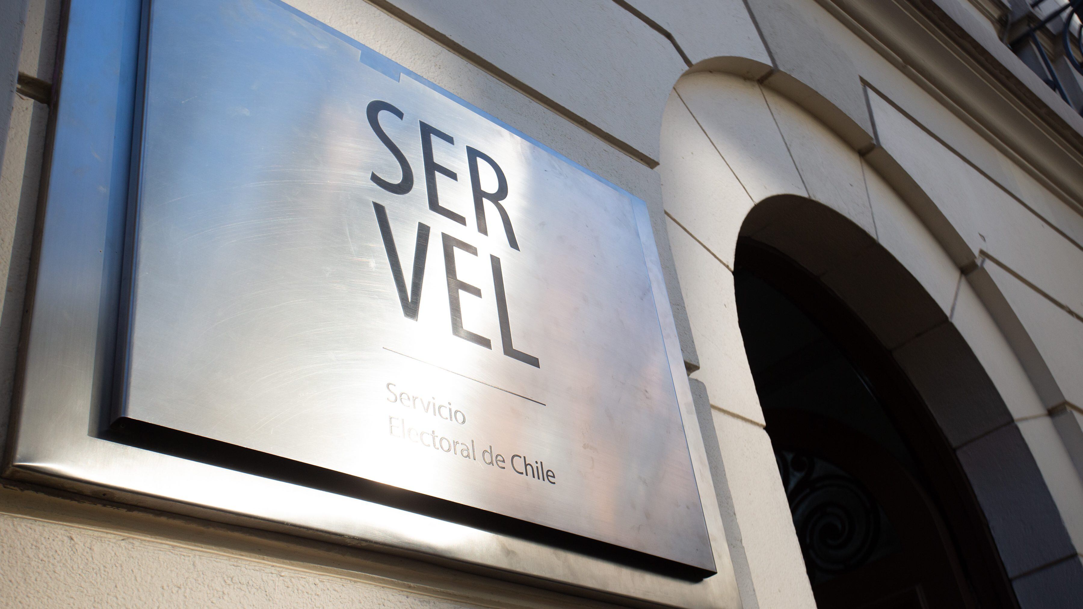 Servel respondió a críticas por impugnación de candidaturas