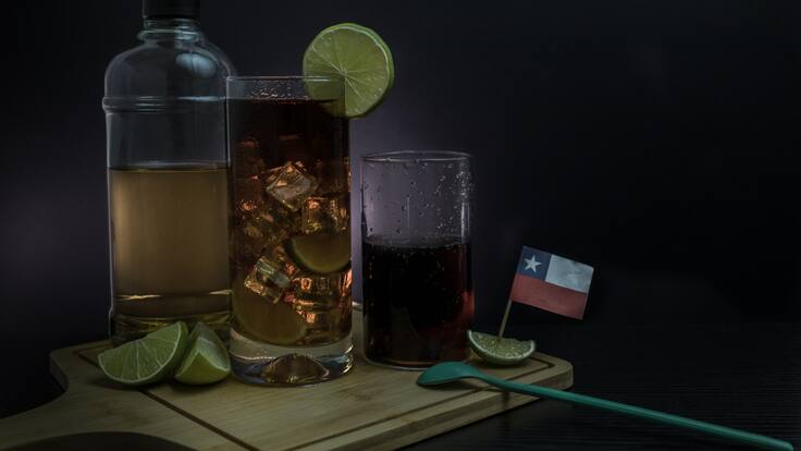 Día de la Piscola 2026: Este es el mejor pisco del mundo y que puedes conseguir por menos de 20 mil pesos