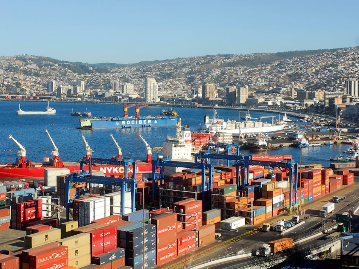 Consultora advierte que 80% de exportaciones chilenas corre riesgos por el cambio climático