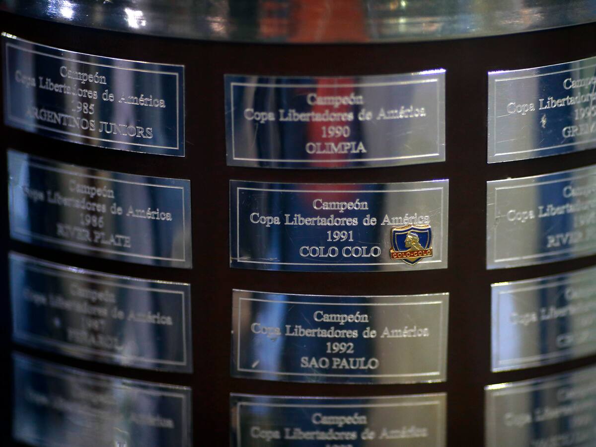 Impresentable es poco: los graves errores históricos en pieza conmemorativa por los 33 años de la Libertadores de Colo Colo