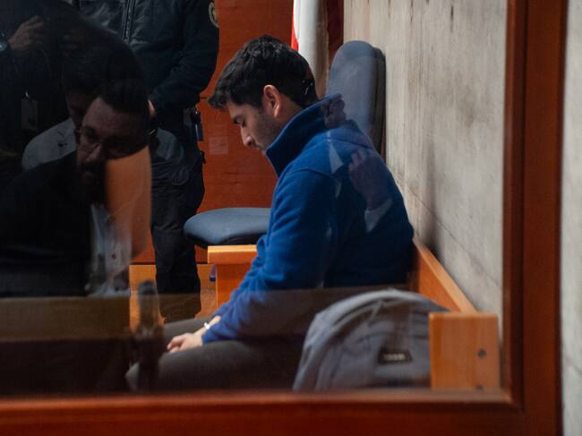 18 DE MAYO DEL 2026 / SANTIAGO
Audiencia de formalización del padre de la niña de 2 años que falleció en Las Condes, luego de caer desde un piso 11.
FOTO: VICTOR HUENANTE / AGENCIAUNO