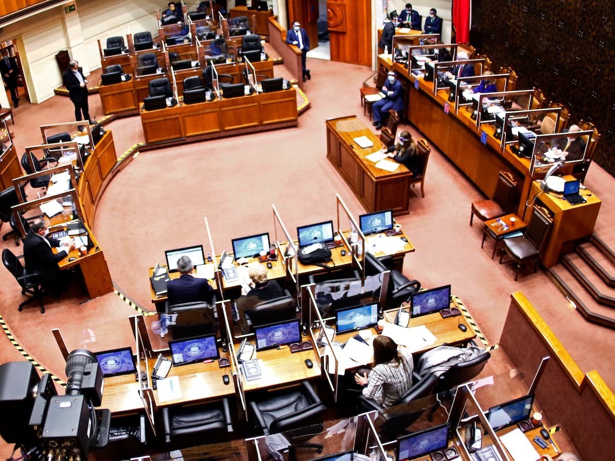 Senado aprobó en general proyecto que permite el retiro del 10% de los fondos de las AFP