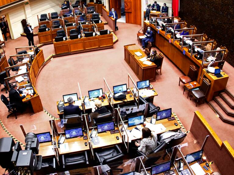22 DE JULIO DE 2020/VALPARAISOVista general, durante la sesion del Senado, en donde se discute y vota la reforma constitucional que permite el retiro de parte de los fondos de pensiones, en el marco del estado de catastrofe por el Coronavirus.
FOTO: LEONARDO RUBILAR CHANDIA/AGENCIAUNO
