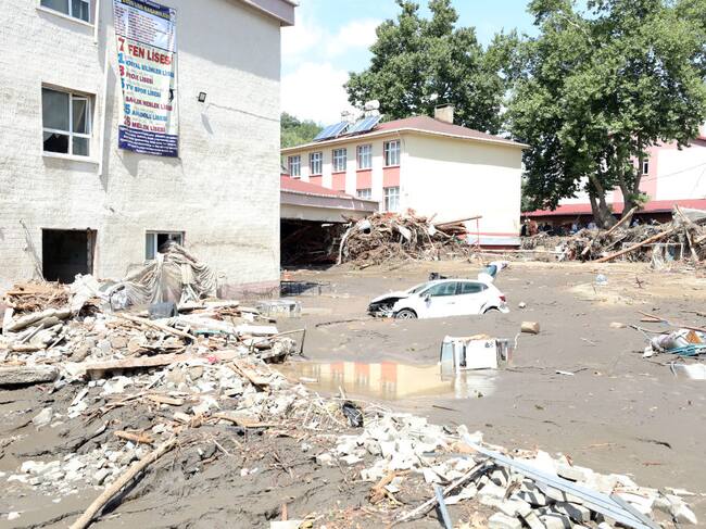 Las inundaciones provocan graves daños en Turquía