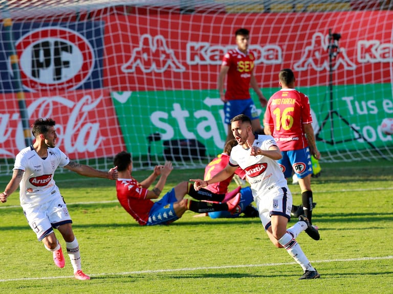 Deportes Melipilla consiguió su primera victoria en el Torneo derrotando a Unión Española en Independencia