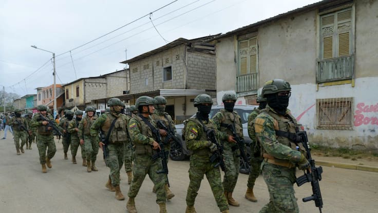 Gobierno de Ecuador establece el estado de excepción en seis regiones