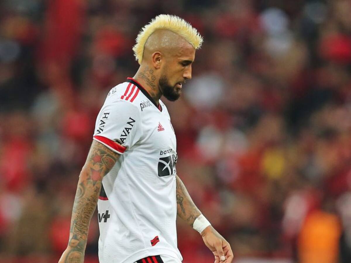 Arturo Vidal se gana los elogios de sus compañeros en Flamengo: «La experiencia del chileno es absurda»
