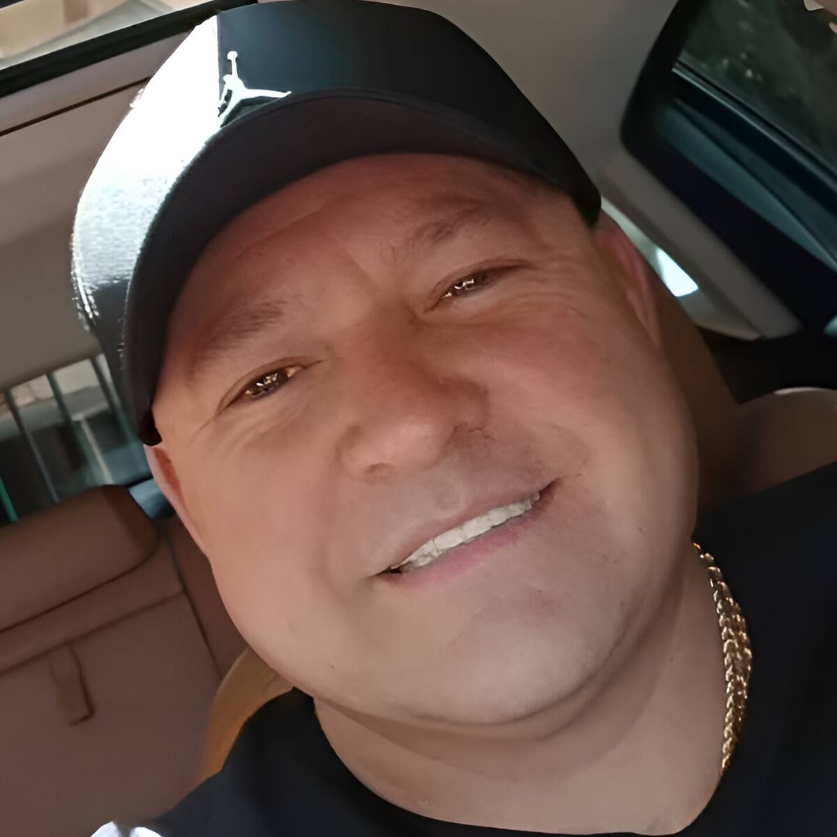 Filtran foto de exchico reality con el Rey de Meiggs: aclaró su cercana relación con el difunto empresario