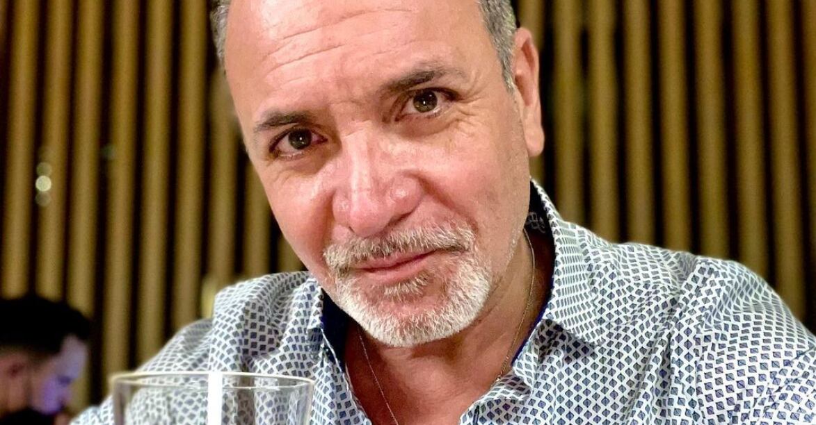 Luis Jara reflexionó tras su visita a Chile: Me voy con el alma hinchada de amor