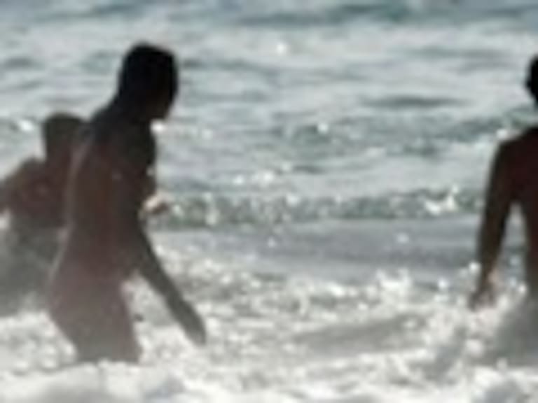 Playa nudista chilena recibirá a cientos de turistas en marzo