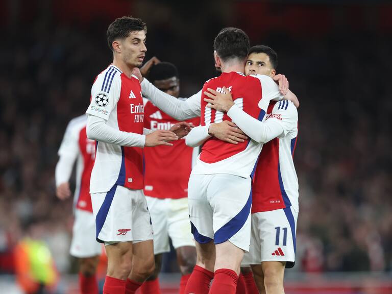 Con un insólito autogol, Arsenal suma su segunda victoria en la Champions League