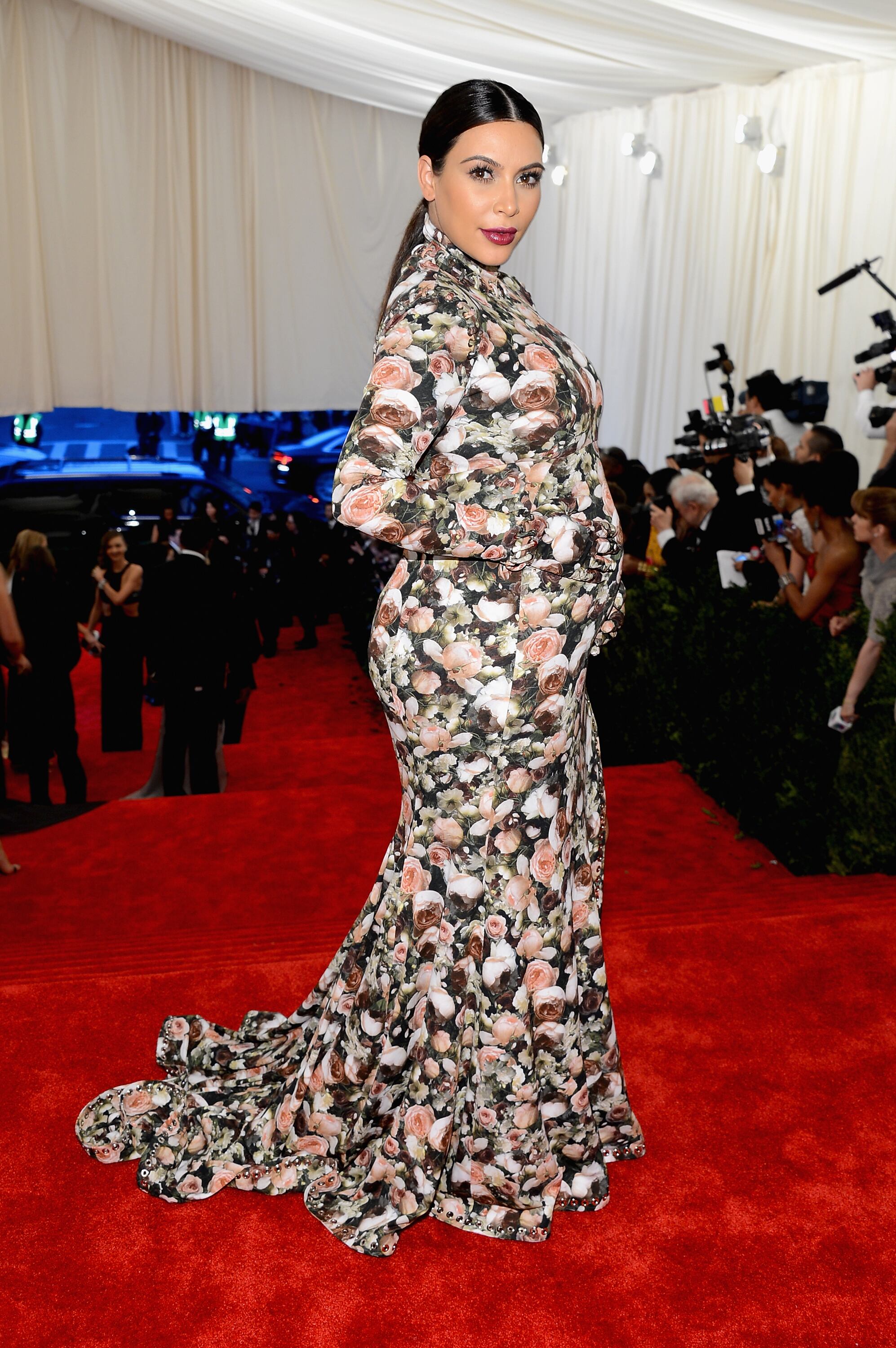 NEW YORK, NY - MAY 06: Kim Kardashian attends the Costume Institute Gala for the "PUNK: Chaos to Couture" exhibition at the Metropolitan Museum of Art on May 6, 2013 in New York City. (Photo by Larry Busacca/Getty Images)