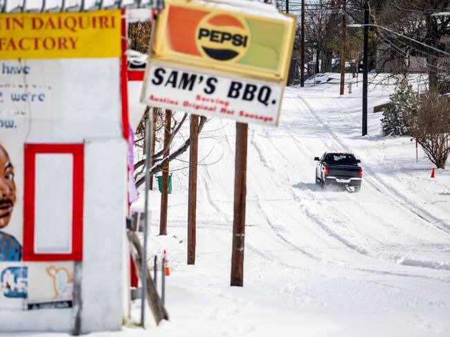 La nieve cubre el estado de Texas en EEUU
