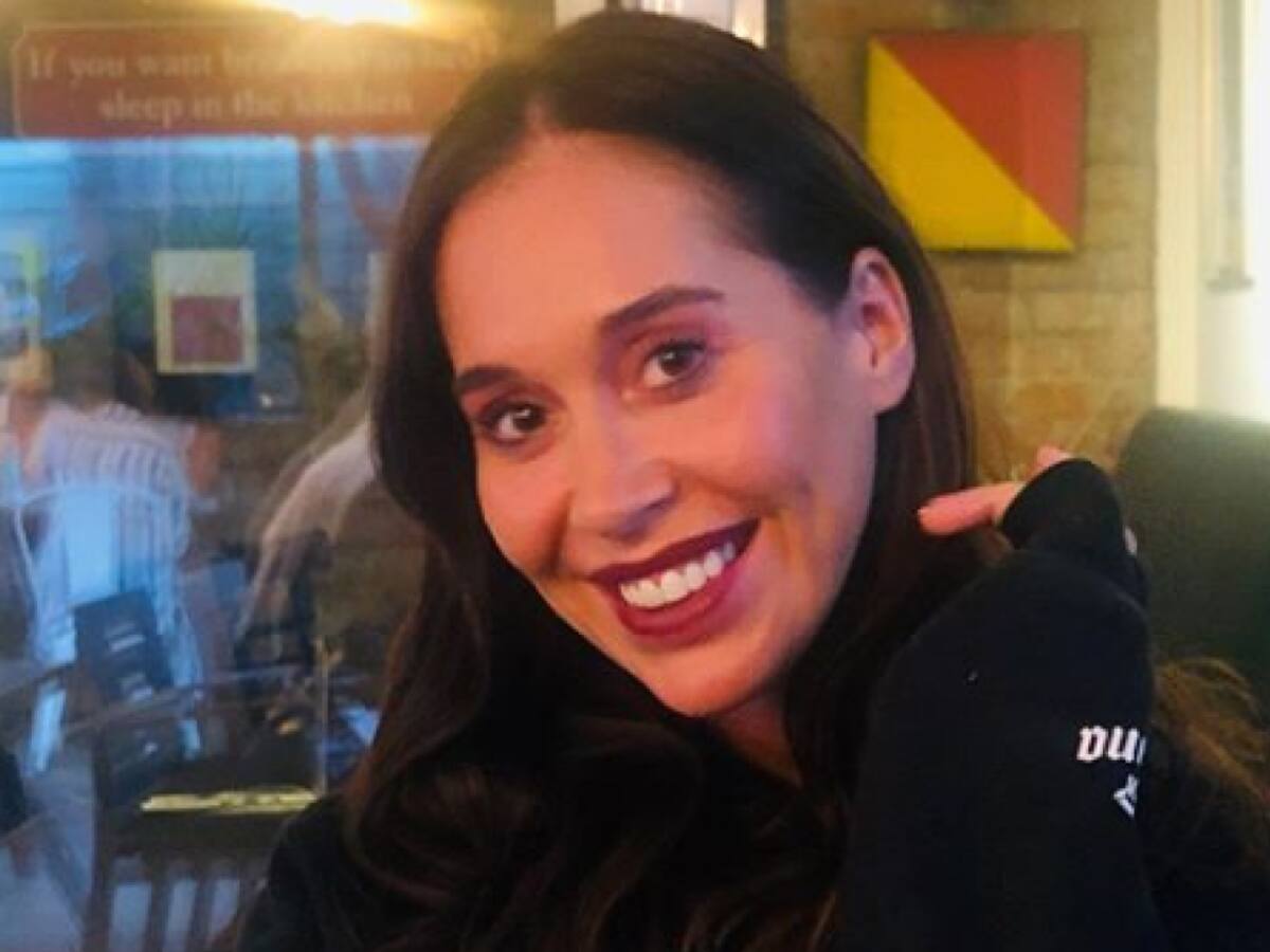 Con todo: Vale Roth respondió a «denuncia» por sus rutinas de entrenamiento en redes sociales