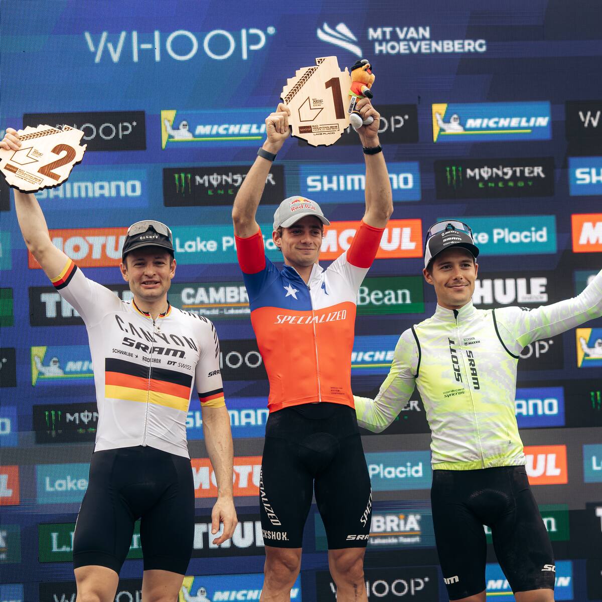 Martín Vidaurre sigue imparable y suma su segunda victoria seguida en el Circuito Mundial de ciclismo cross country