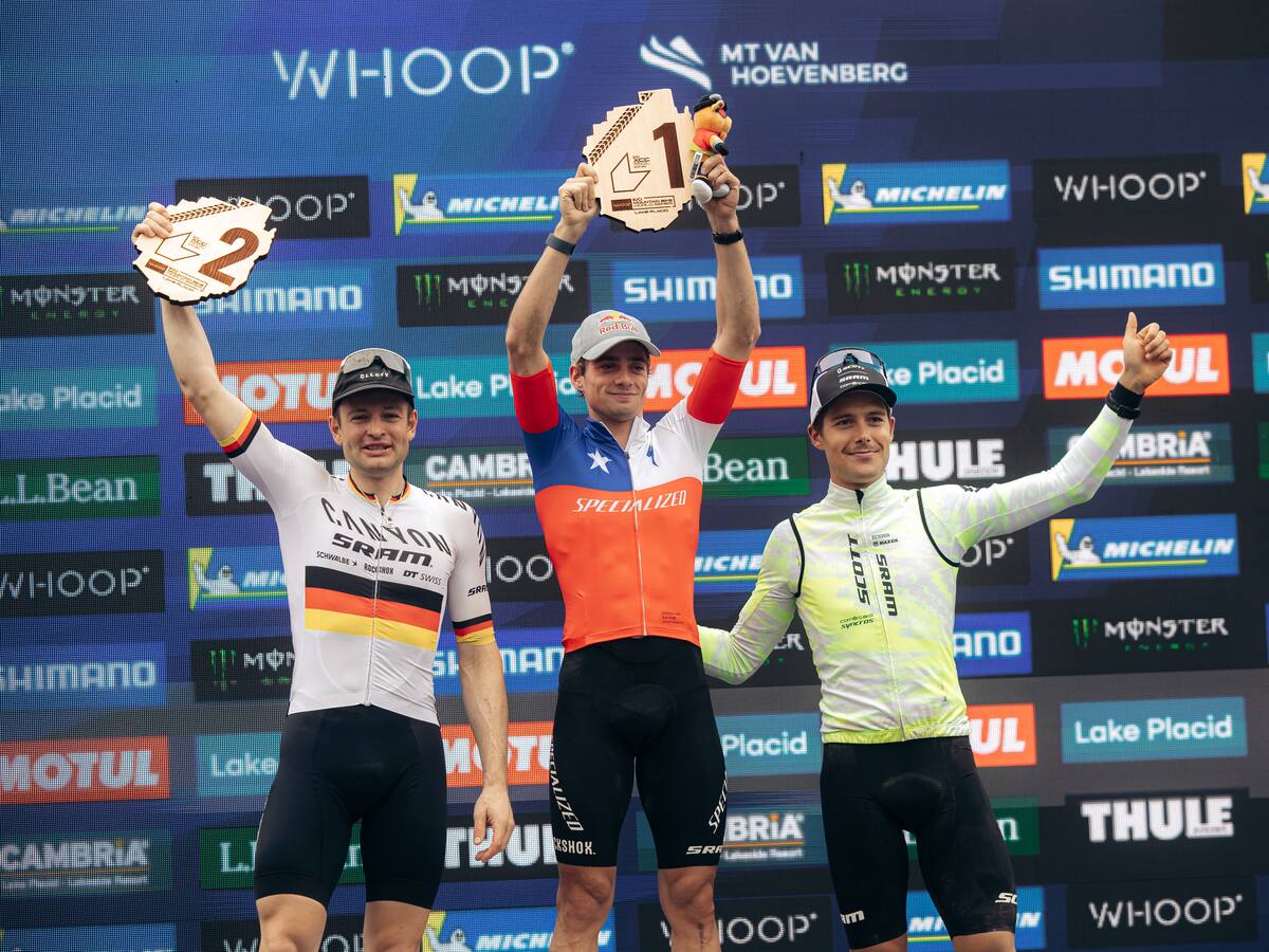Martín Vidaurre sigue imparable y suma su segunda victoria seguida en el Circuito Mundial de ciclismo cross country